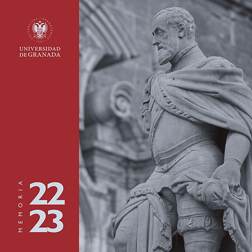 portada memoria académica 2022-23. Carlos V en la plaza de la Universidad - foto de José Albornoz